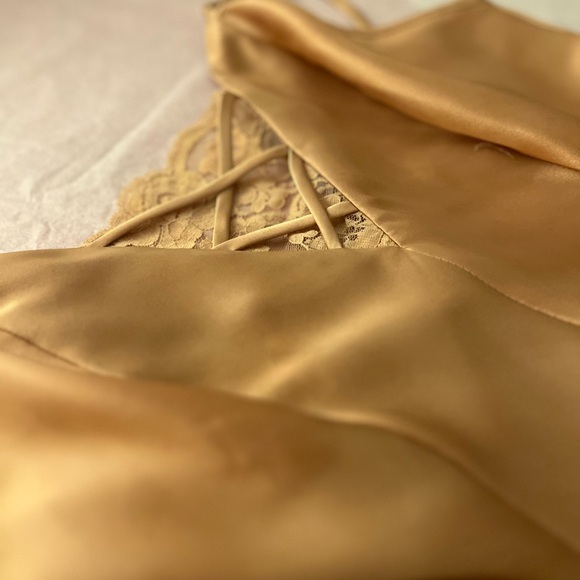 VTG 90s La Senza champagne lingerie Small shortie onesie satin 100% polyester - Picture 14 of 16